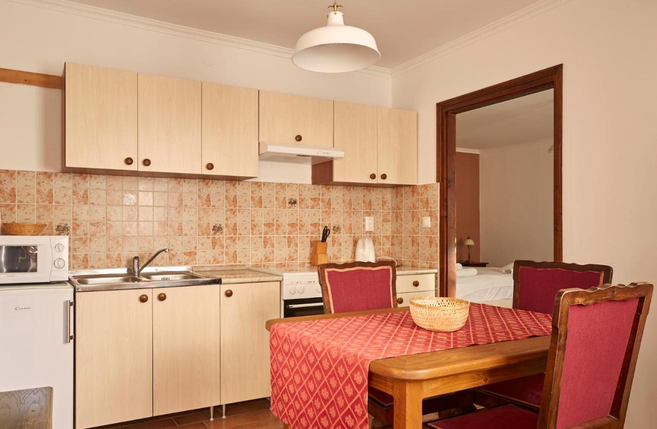 Preselo Pinceszet Es Vendeghaz Bed and Breakfast Erdőbénye Εξωτερικό φωτογραφία