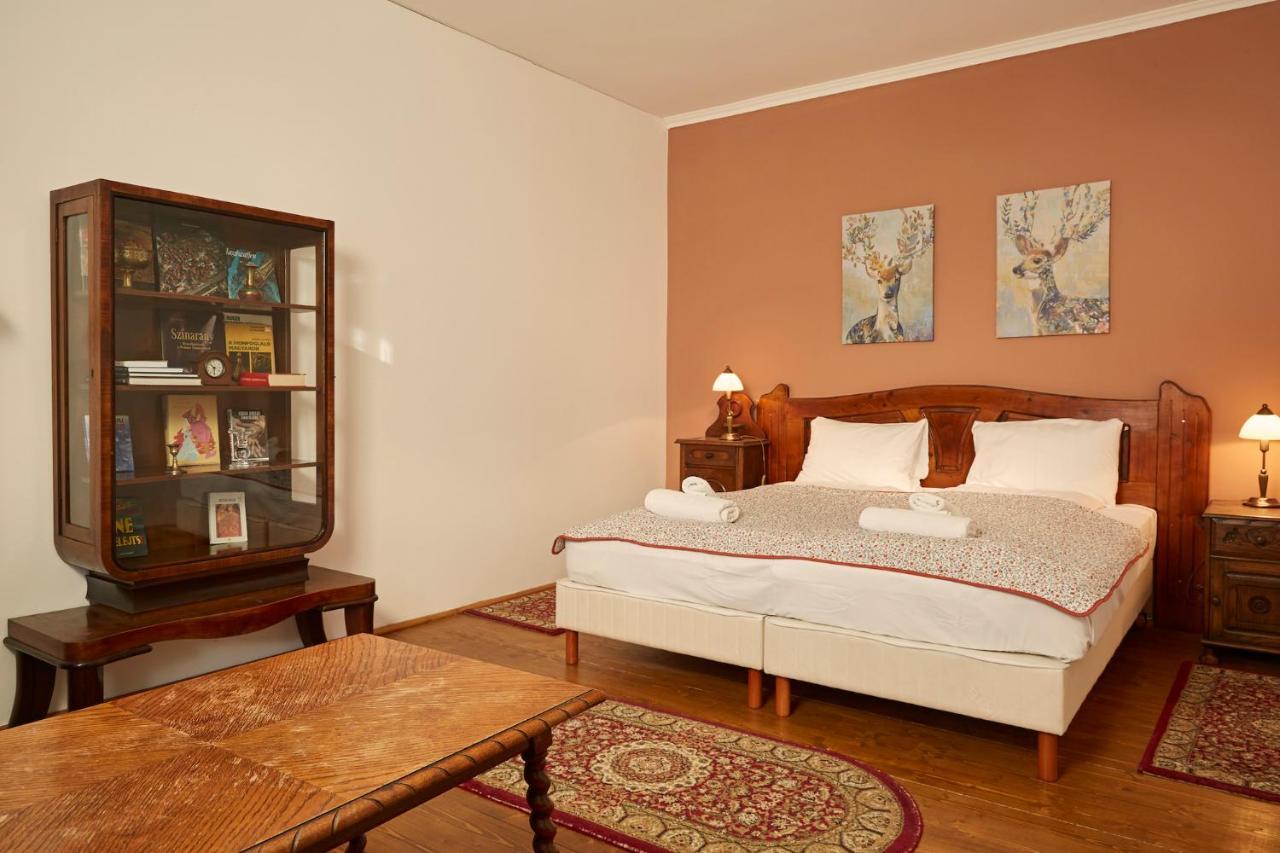 Preselo Pinceszet Es Vendeghaz Bed and Breakfast Erdőbénye Εξωτερικό φωτογραφία